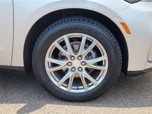 Used 2022 Buick Enclave Premium w/ Surround and Sites Package image 18