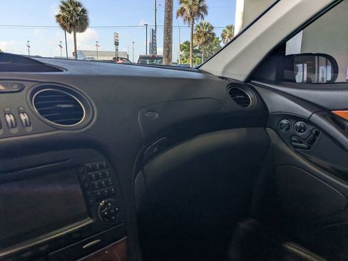 Used 2005 Mercedes-Benz SL 500 image 23