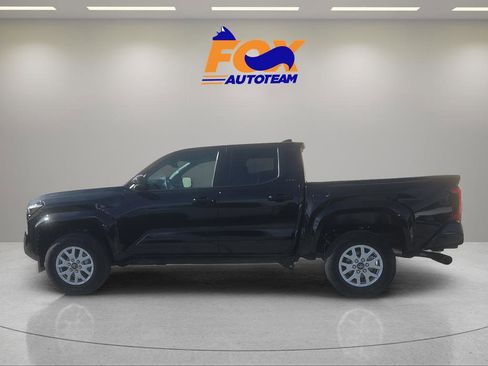 New 2026 Toyota Tacoma SR5 image 2