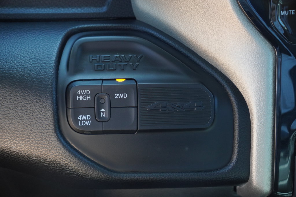 Certified 2024 RAM 2500 Laramie AWD/4WD image 29