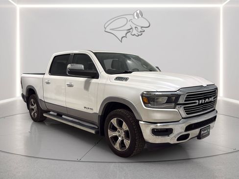 Used 2019 RAM 1500 Laramie AWD/4WD image 8