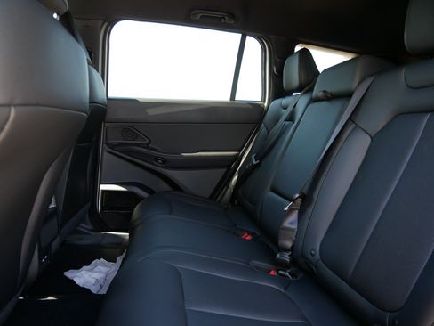 New 2026 Jeep Cherokee Limited AWD/4WD image 10