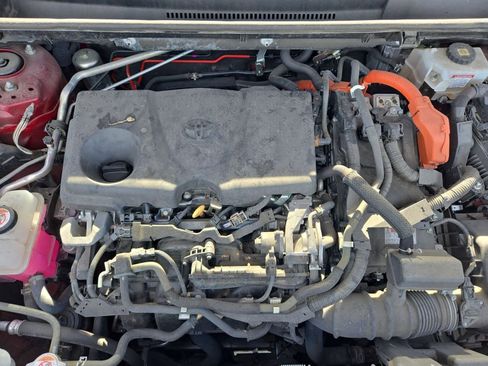 Used 2021 Toyota RAV4 XLE Premium image 14