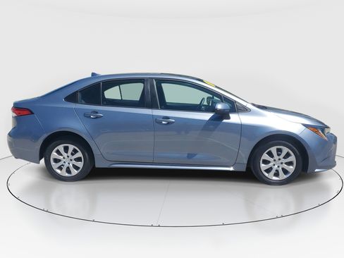 Certified 2024 Toyota Corolla LE FWD image 2