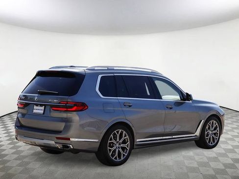 Used 2024 BMW X7 xDrive40i AWD/4WD image 6