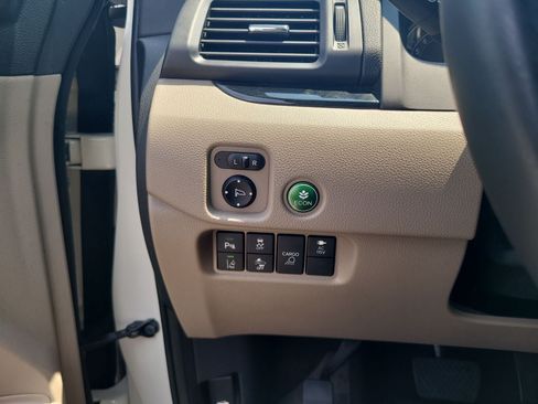 Certified 2018 Honda Ridgeline RTL-E image 17