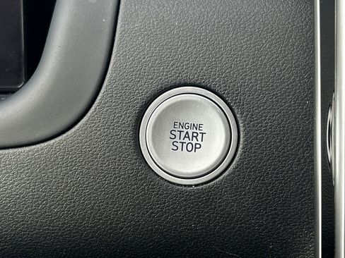 Used 2024 Hyundai Tucson Limited image 30