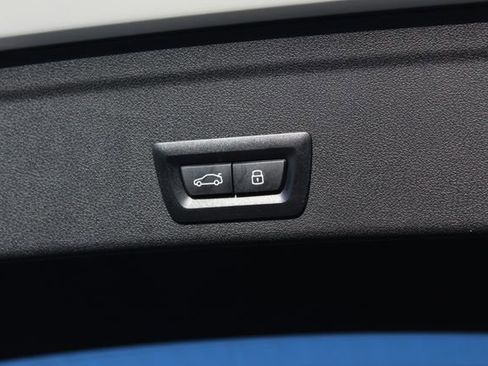 New 2026 BMW X6 xDrive40i image 8