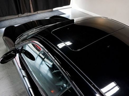 Used 2005 Porsche 911 Carrera S RWD image 71