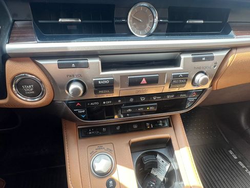 Used 2016 Lexus ES 350 image 22