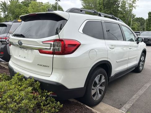 Used 2023 Subaru Ascent Premium w/ Convenience Package AWD/4WD image 6