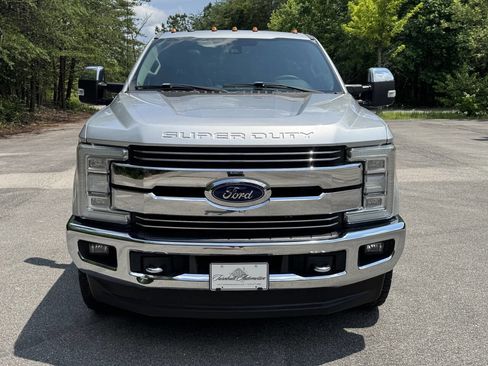 Used 2017 Ford F250 Lariat w/ Lariat Ultimate Package image 7