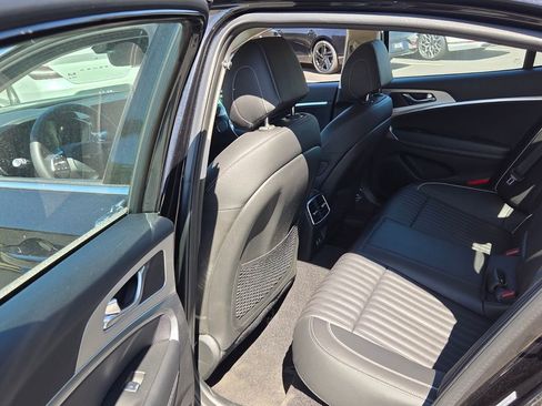 New 2026 Genesis G70 2.5T Prestige RWD image 12