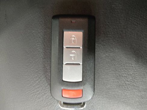 Used 2020 Mitsubishi Eclipse Cross SE AWD/4WD image 32