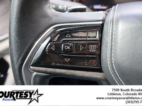 Used 2022 Jeep Grand Cherokee L Overland w/ Luxury Tech Group IV AWD/4WD image 12