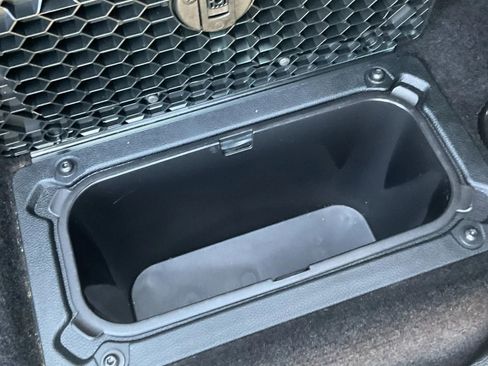 Used 2017 RAM 1500 Classic SLT AWD/4WD image 42