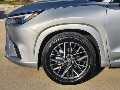 Used 2025 Lexus TX 350 350 Premium w/ Technology Package image 8