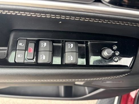 Used 2024 Jeep Wagoneer Series II w/ Flexible Seating Group AWD/4WD image 61