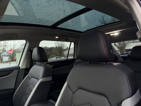 New 2026 Volkswagen Atlas Peak Edition image 25