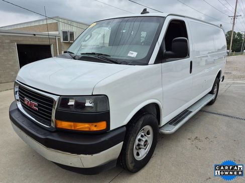 Certified 2023 GMC Savana 2500 w/ Driver Convenience Package image 3