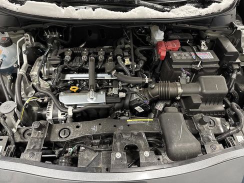 New 2025 Nissan Versa SV w/ Trunk Package image 31