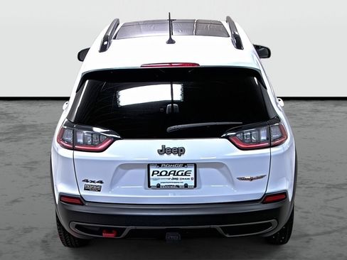Used 2022 Jeep Cherokee Trailhawk w/ Sun, Sound & Nav Group AWD/4WD image 3