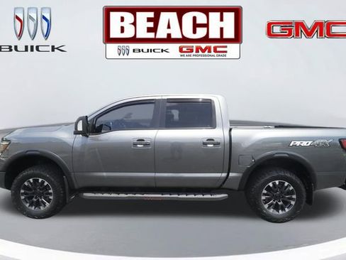 Used 2021 Nissan Titan PRO-4X w/ Pro-4x Convenience Package AWD/4WD image 6