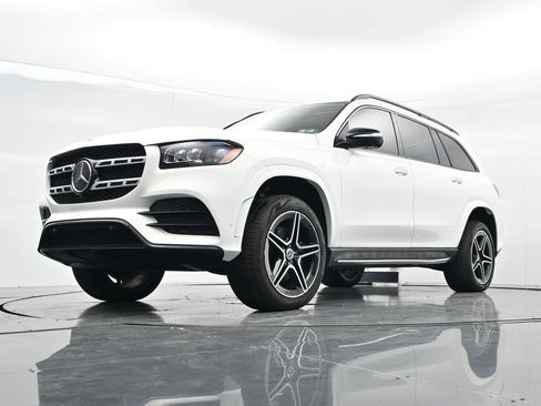Used 2022 Mercedes-Benz GLS 450 4MATIC image 25