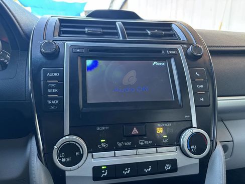 Used 2013 Toyota Camry LE image 20