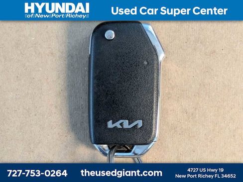 Used 2024 Kia Soul LX w/ Option Group 015 image 30