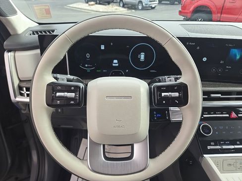 Used 2025 Hyundai Santa Fe Calligraphy image 14