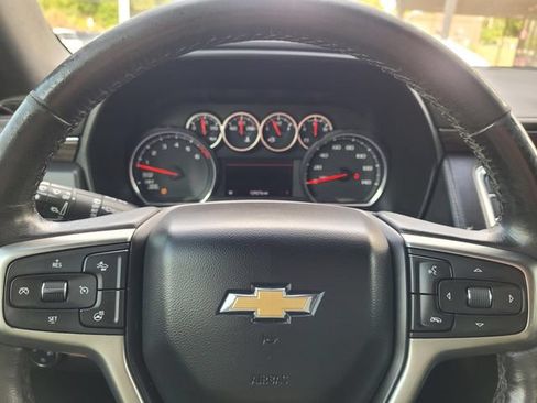 Used 2021 Chevrolet Tahoe LT w/ LT Signature Package RWD image 33