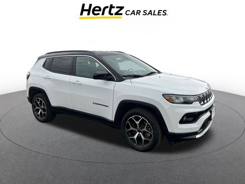 Used 2025 Jeep Compass Limited image 1