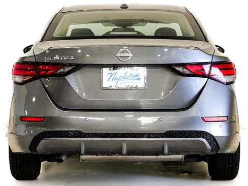 Used 2025 Nissan Sentra SV FWD image 7