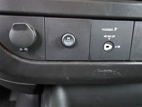 Used 2024 Chevrolet Express 2500 w/ Driver Convenience Package image 22