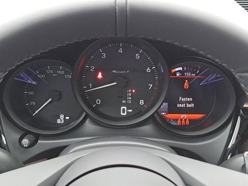 New 2026 Porsche Macan Turbo image 31