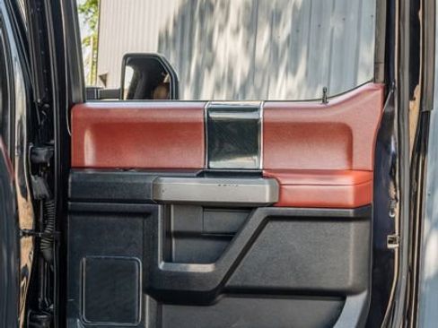 Used 2020 Ford F250 Platinum AWD/4WD image 39