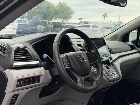 Used 2020 Honda Odyssey EX image 21