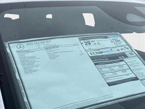 New 2025 Mercedes-Benz GLA 250 image 26