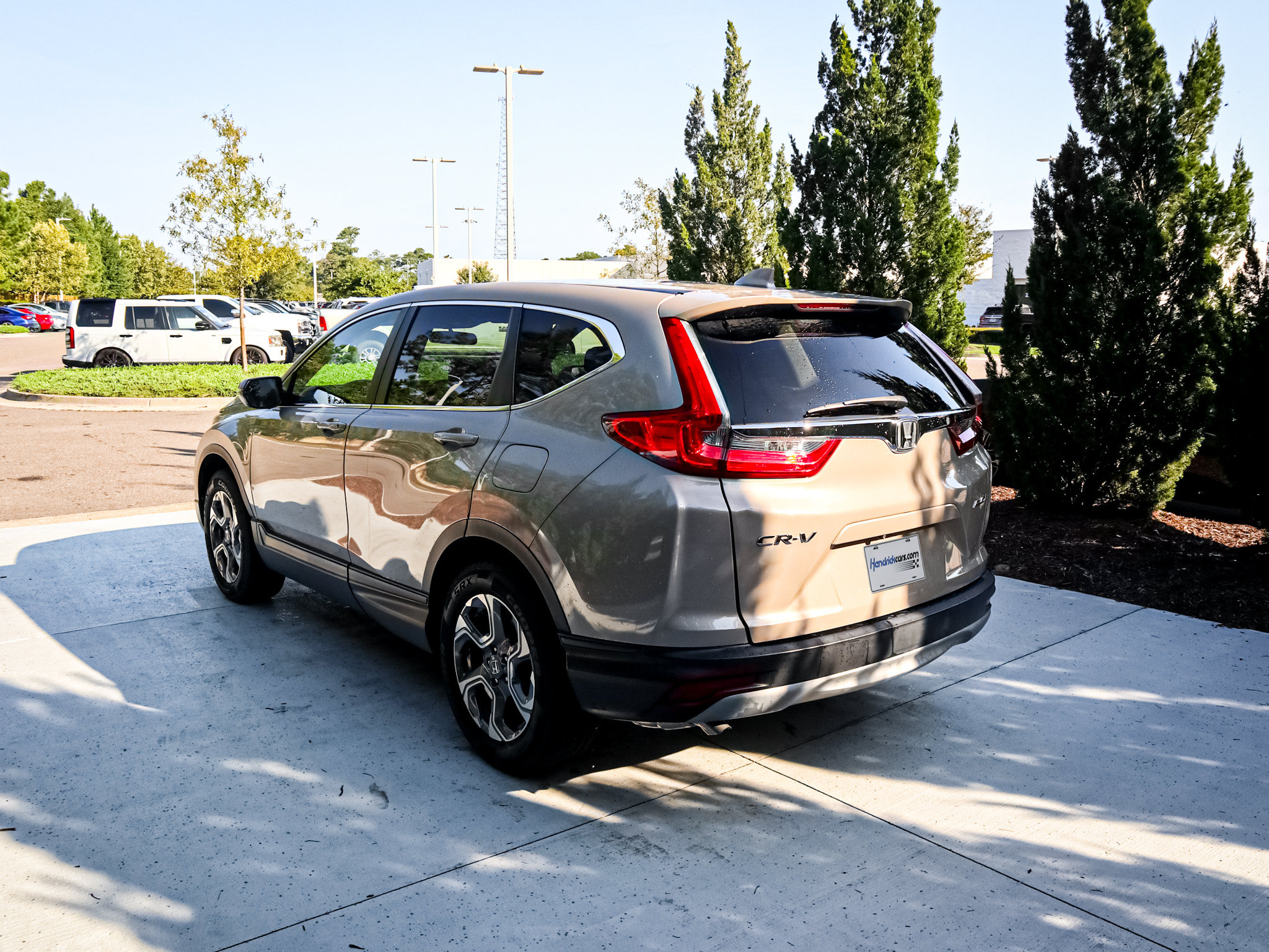 Used 2017 Honda CR-V EX image 7