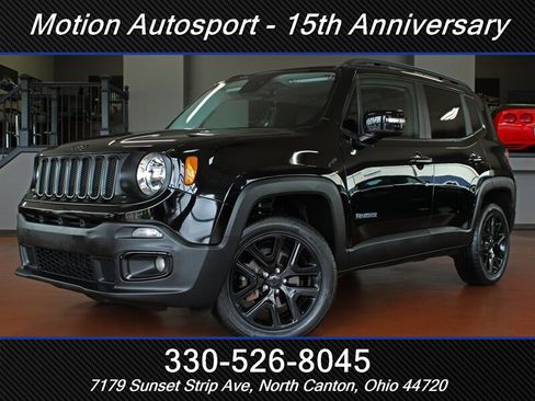 Used 2017 Jeep Renegade Altitude AWD/4WD image 1