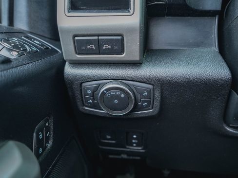 Used 2020 Ford F350 Lariat w/ Lariat Ultimate Package image 16