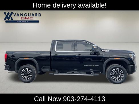 Used 2025 GMC Sierra 2500 Denali image 8