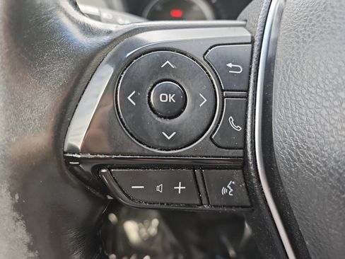 Used 2021 Toyota Venza XLE w/ Softex Package AWD/4WD image 28