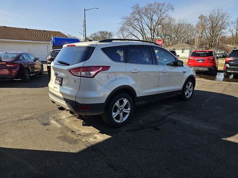 Used 2015 Ford Escape SE w/ Equipment Group 201A image 11