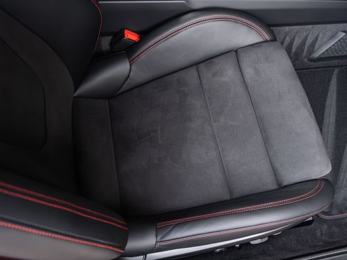 Certified 2022 Porsche 911 Carrera 4 GTS AWD/4WD image 41