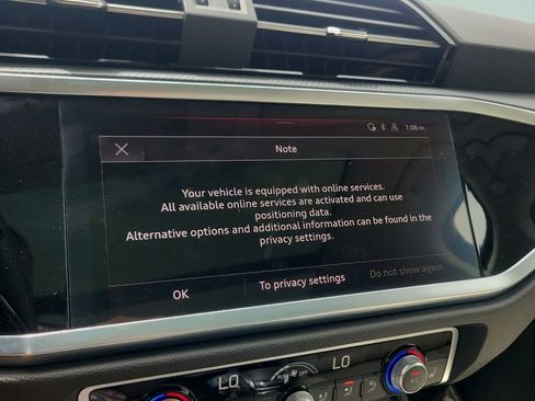 Used 2024 Audi Q3 2.0T Premium AWD/4WD image 18