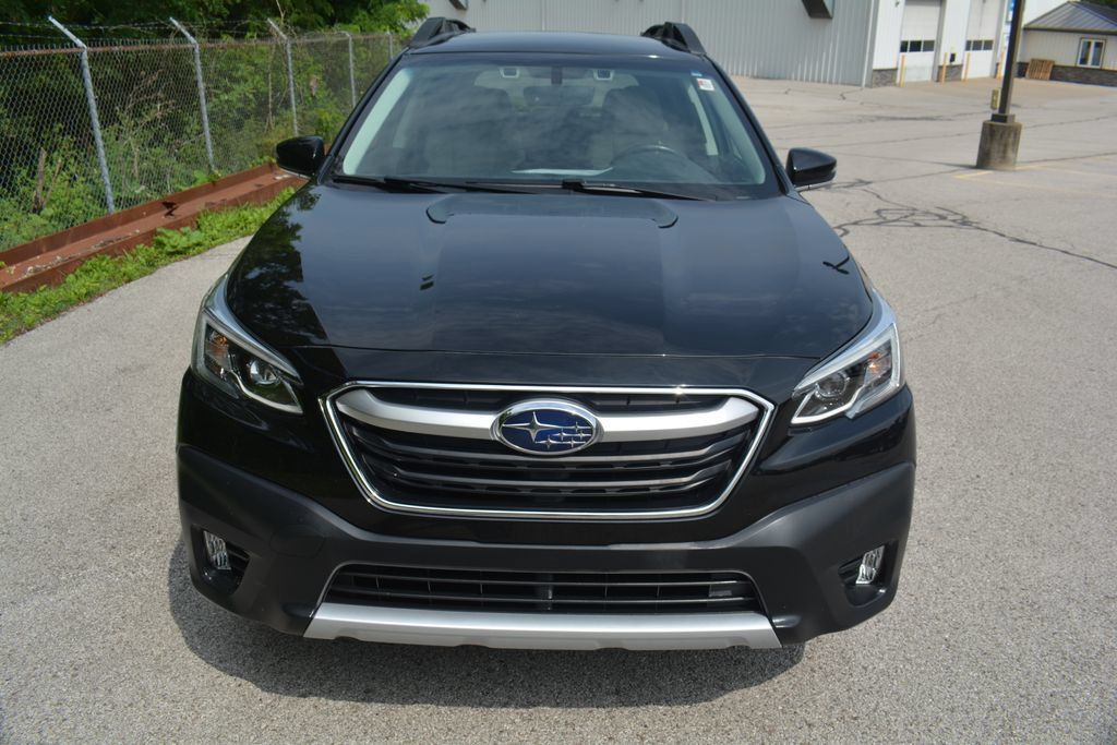 Used 2021 Subaru Outback Limited w/ Popular Package #2 AWD/4WD image 2