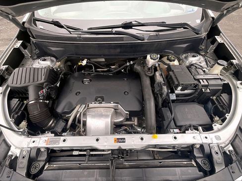 Used 2019 Chevrolet Equinox Premier FWD image 12