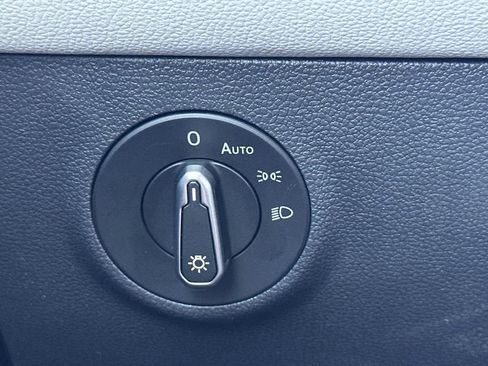 New 2026 Volkswagen Taos S image 23